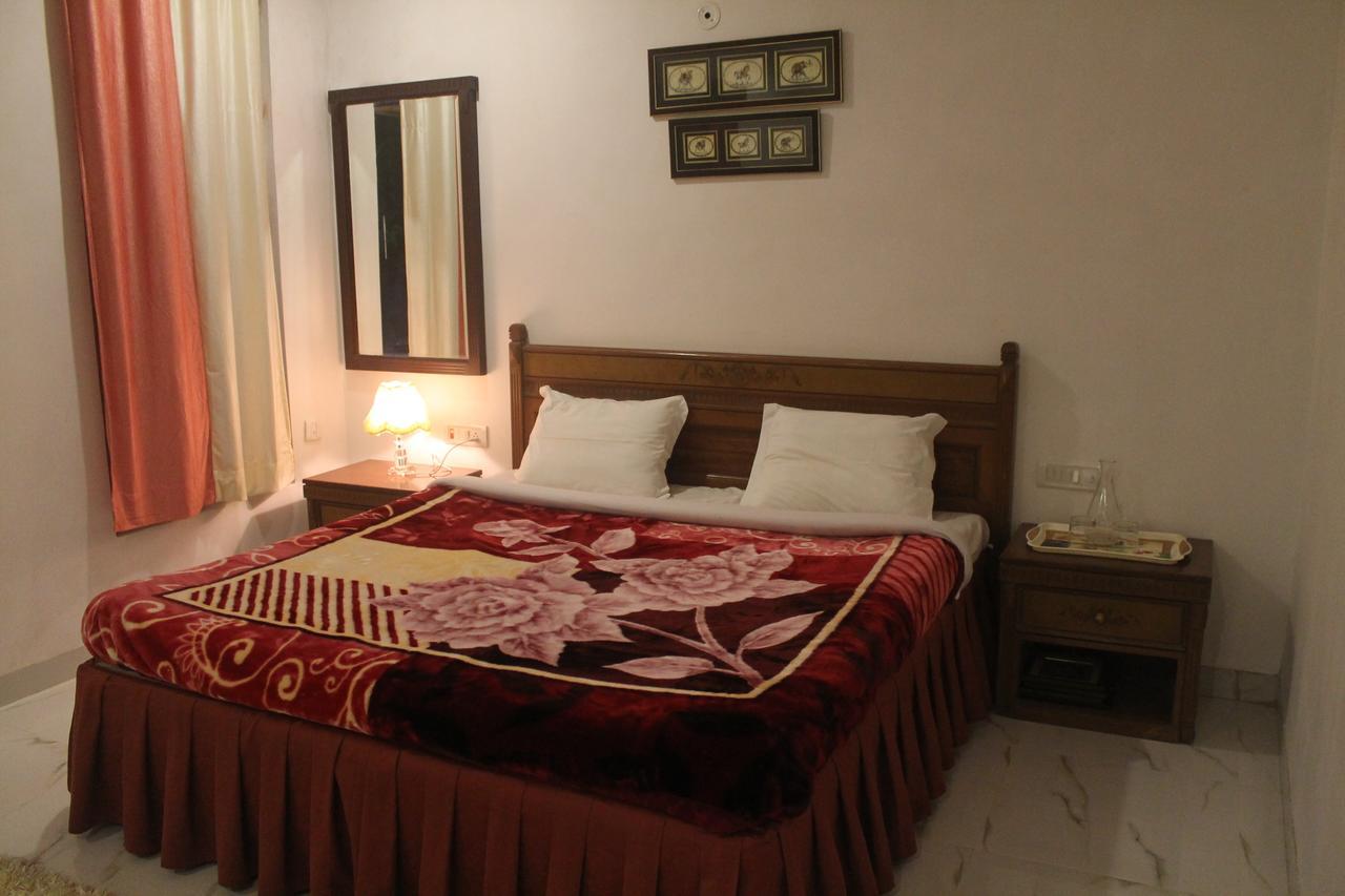 Hotel Rajgarh Kumbhalgarh Extérieur photo