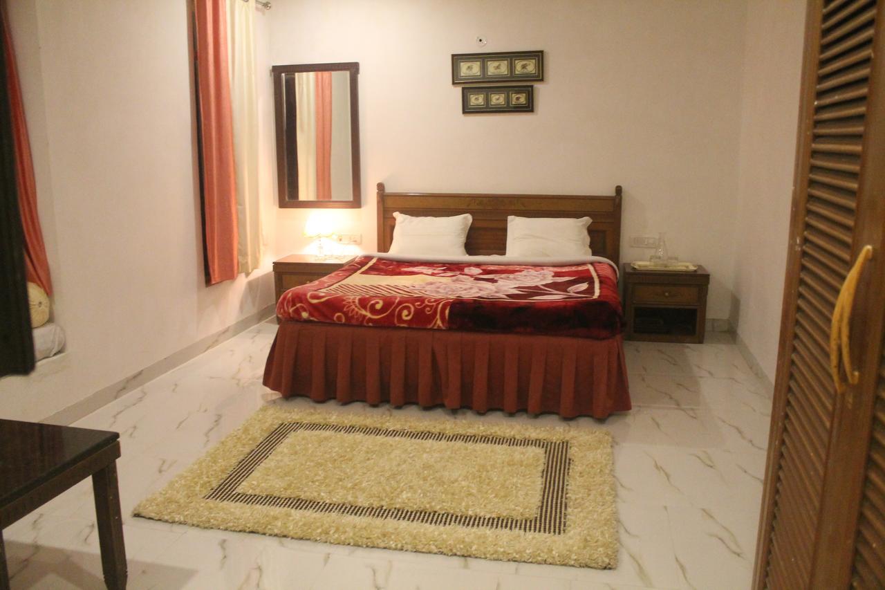 Hotel Rajgarh Kumbhalgarh Extérieur photo